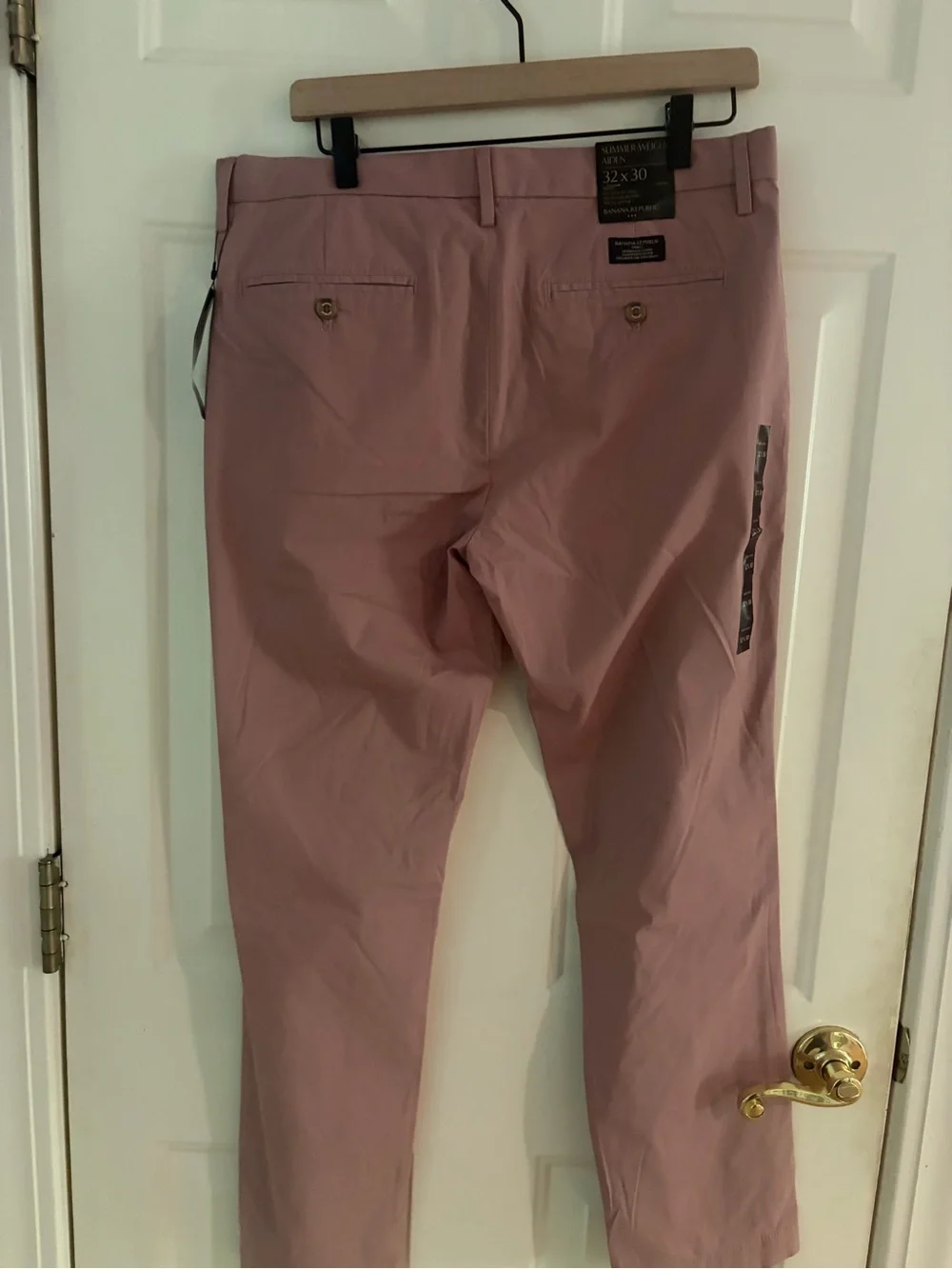 Banana Republic Men's Summer Weight Aiden Chino Pants Size 32 x 30 NWT